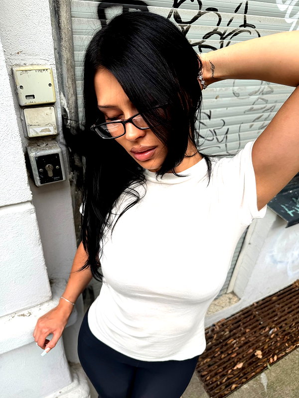 karolinaawasik instagram image archive image