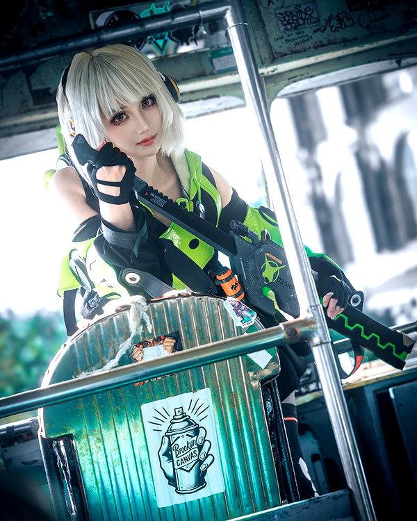 miee_cos instagram image archive image