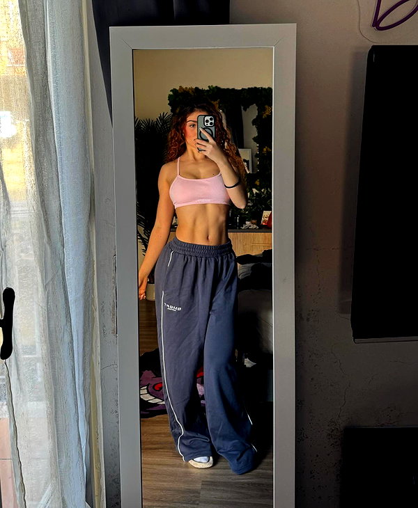 lauraurruu instagram image archive image