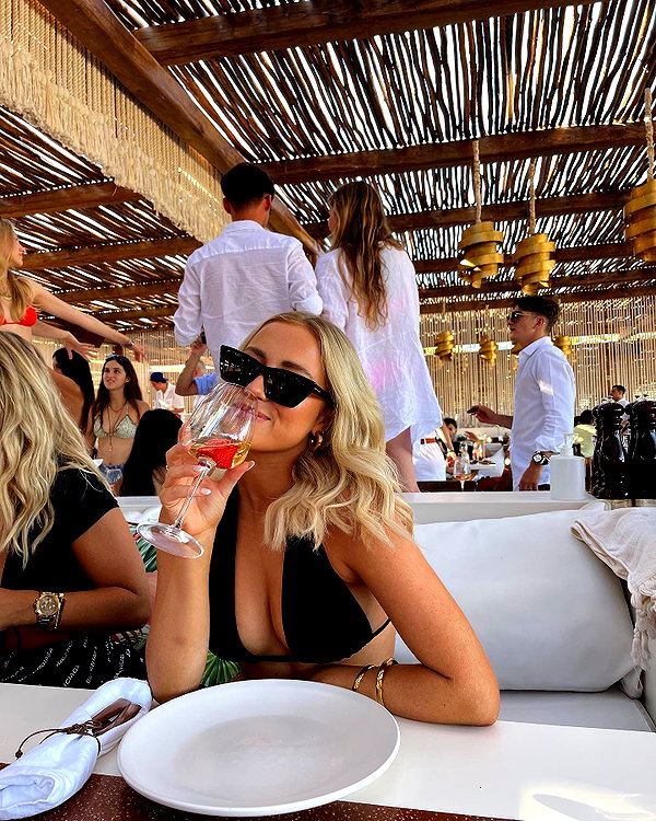 madisonwoolley instagram image archive image