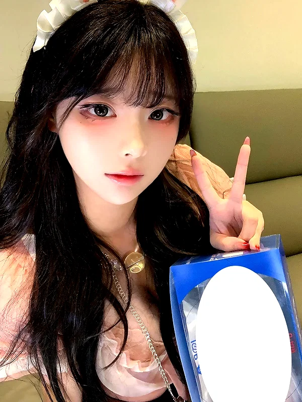 yingyinng_ instagram image archive image