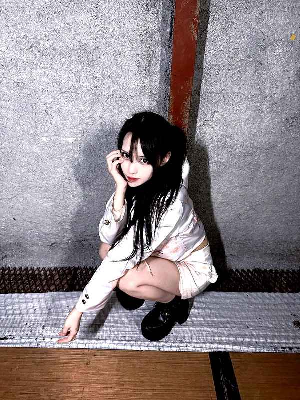 yamikumo_leisa instagram image archive image