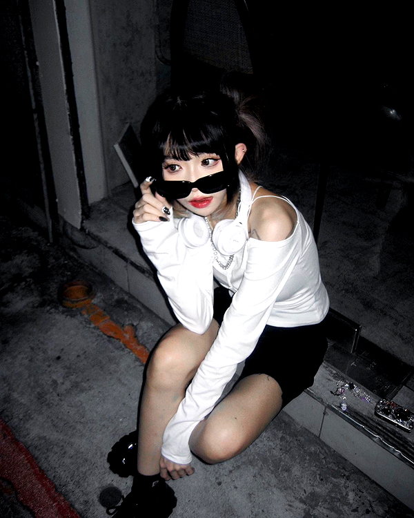 nixqq.425_ instagram image archive image