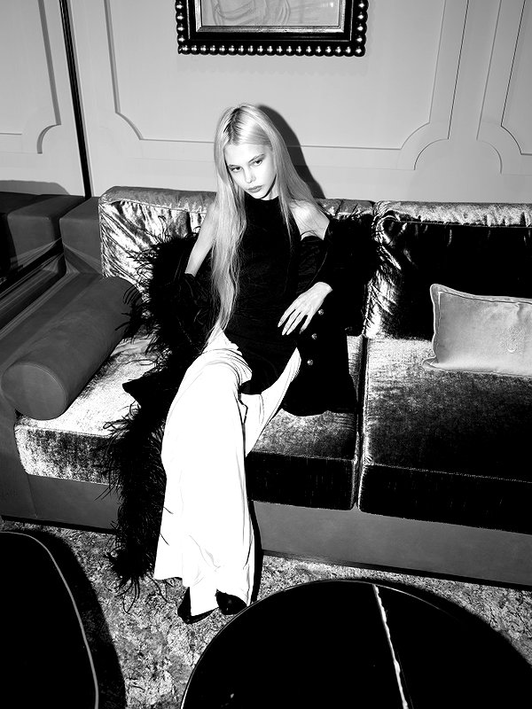alisen.mari instagram image archive image