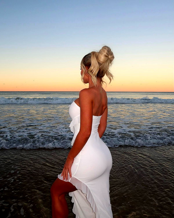 allieauton instagram image archive image