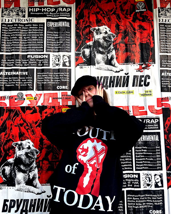 tiny.eviluv instagram image archive image