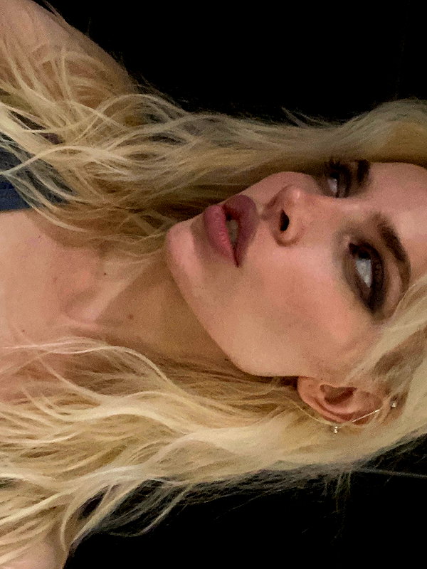 anya4everr instagram image archive image