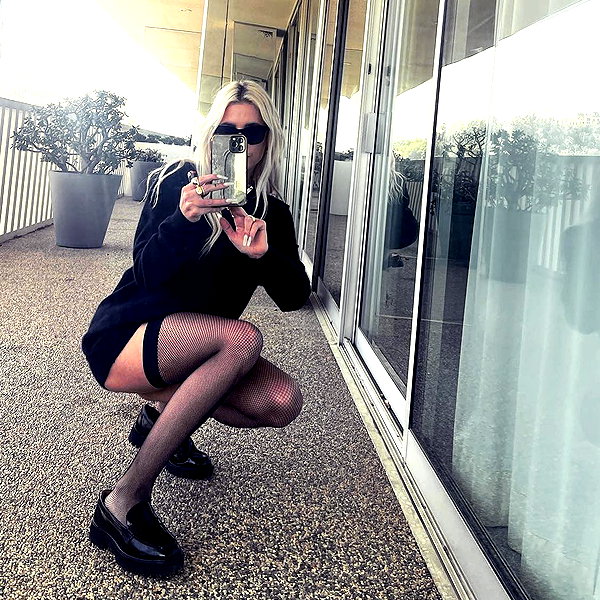 ashleybenson instagram image archive image