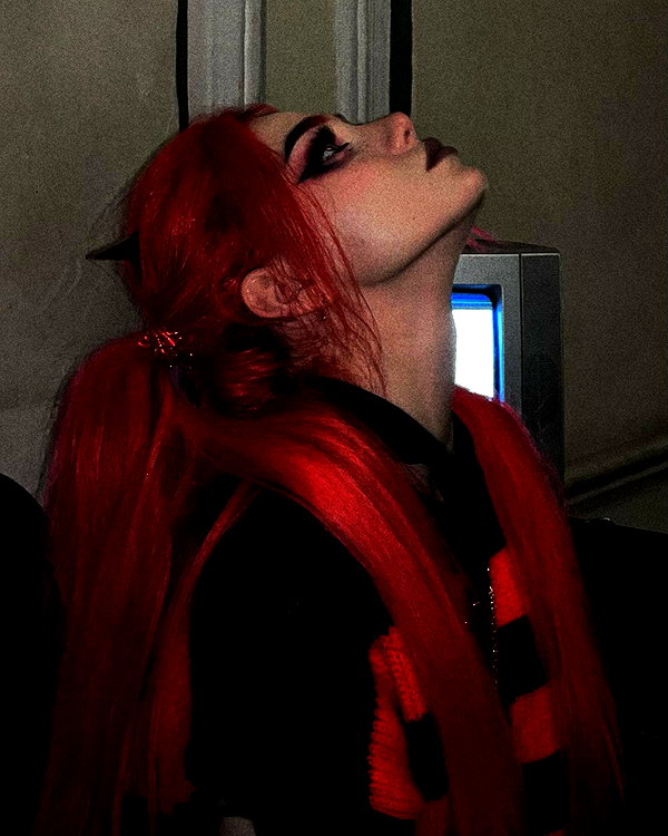 vik4au instagram image archive image