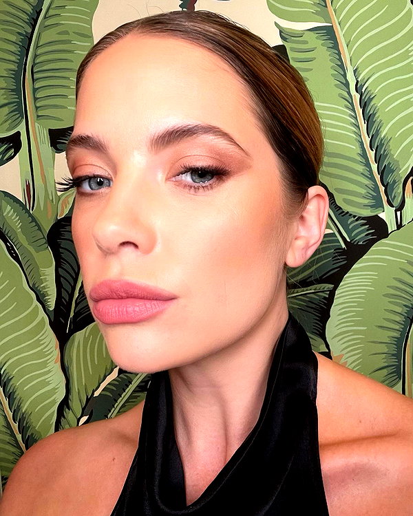 ashleybenson instagram image archive image