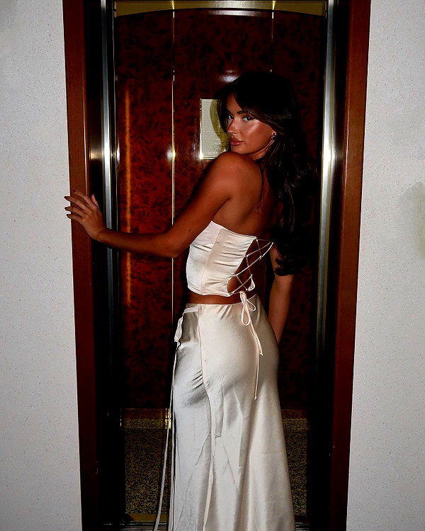 nataliesole instagram image archive image