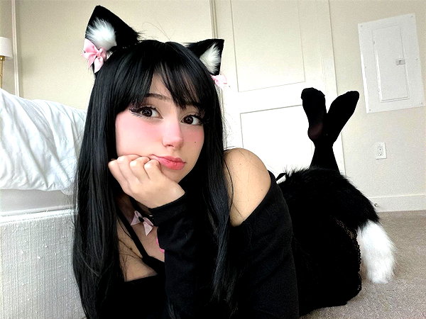 kennakins.cos instagram image archive image