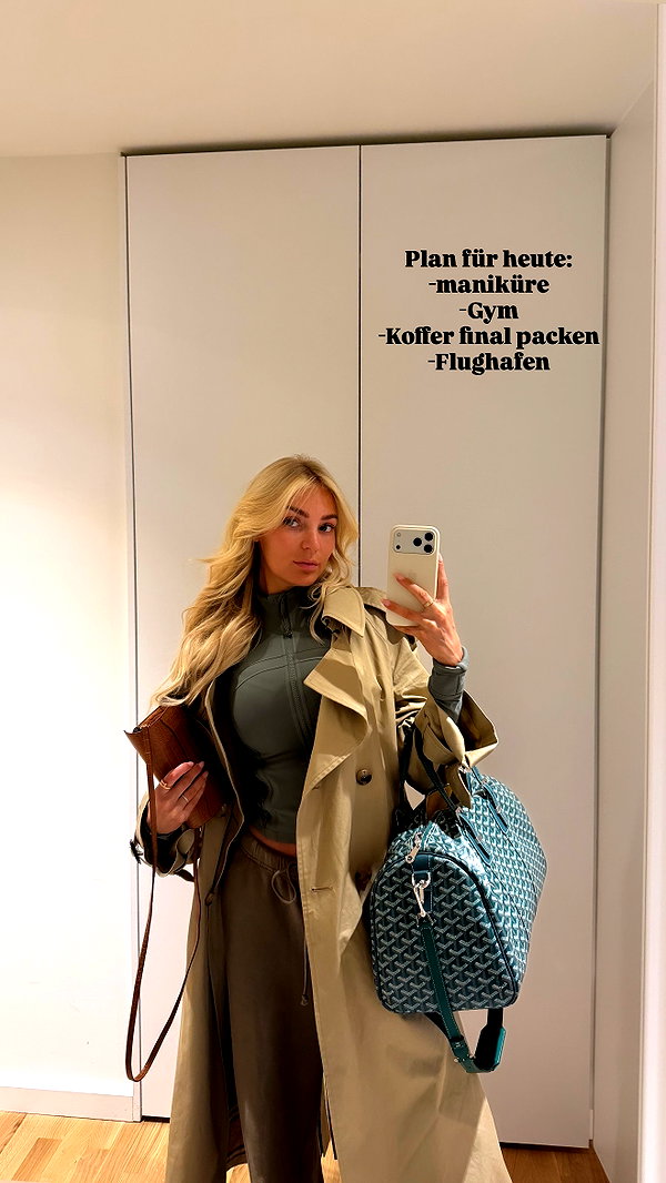 alexis.blond instagram image archive image