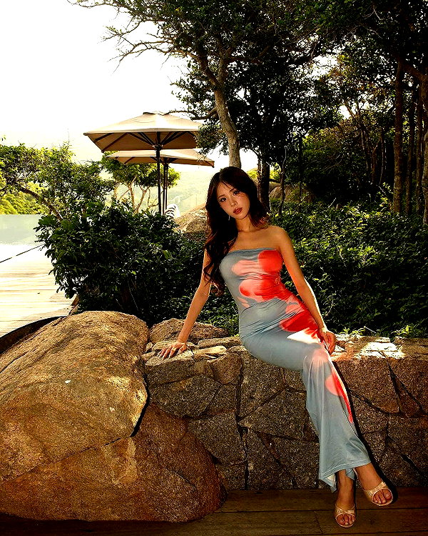 lyhythuedoxinh instagram image archive image