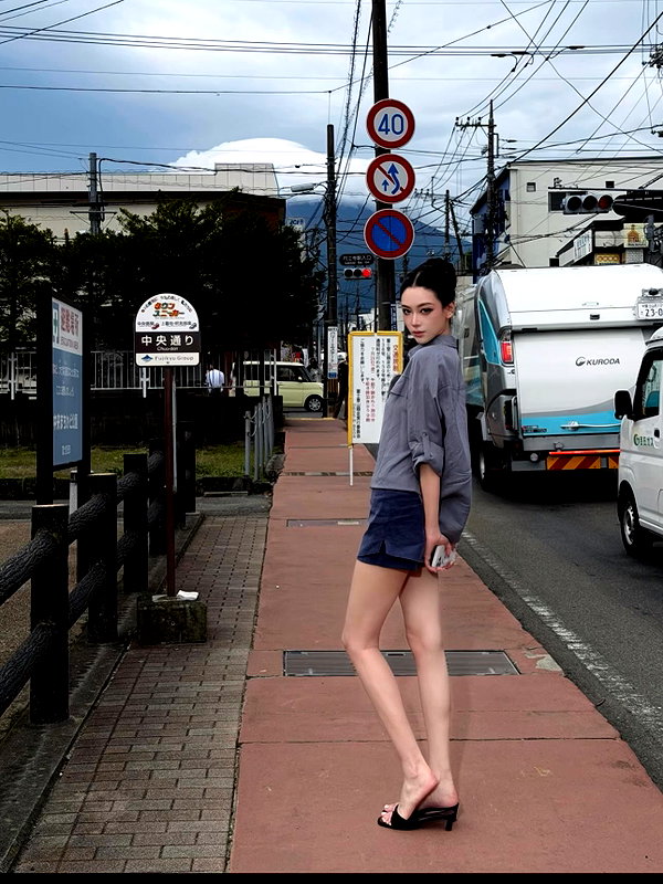 fair_mua instagram image archive image