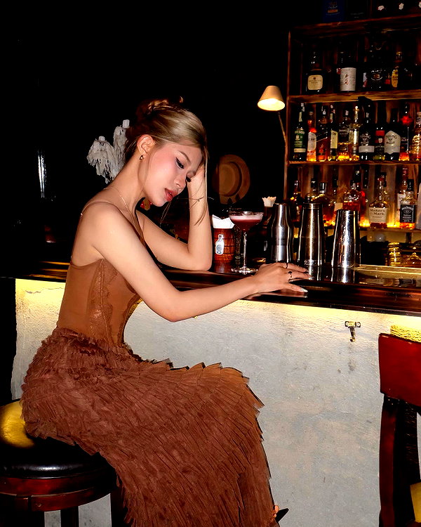 lyhythuedoxinh instagram image archive image