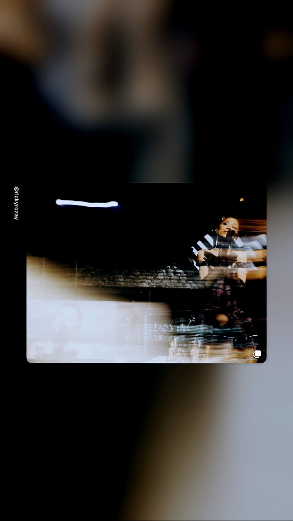 arianagrande instagram image archive image