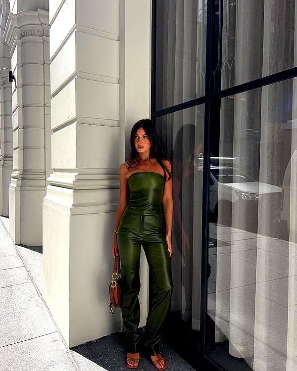 dekota_thompson instagram image archive image