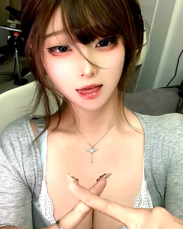 yingyinng_ instagram image archive image