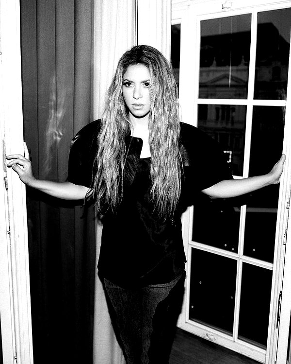 shakira instagram image archive image