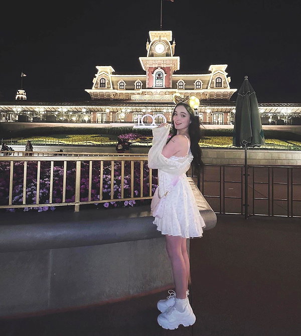 1uvgabi instagram image archive image