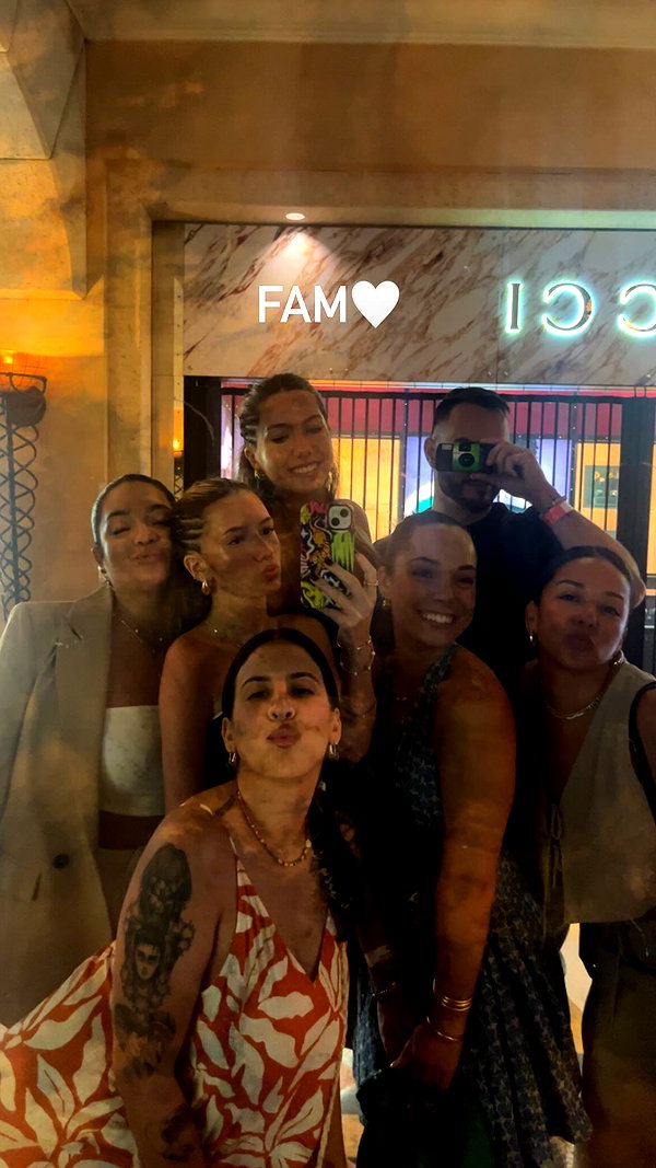 Archived image from @kenzieriv on Instagram