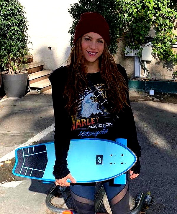 shakira instagram image archive image