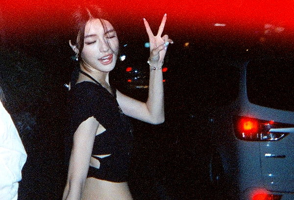 claire_is_miiii instagram image archive image