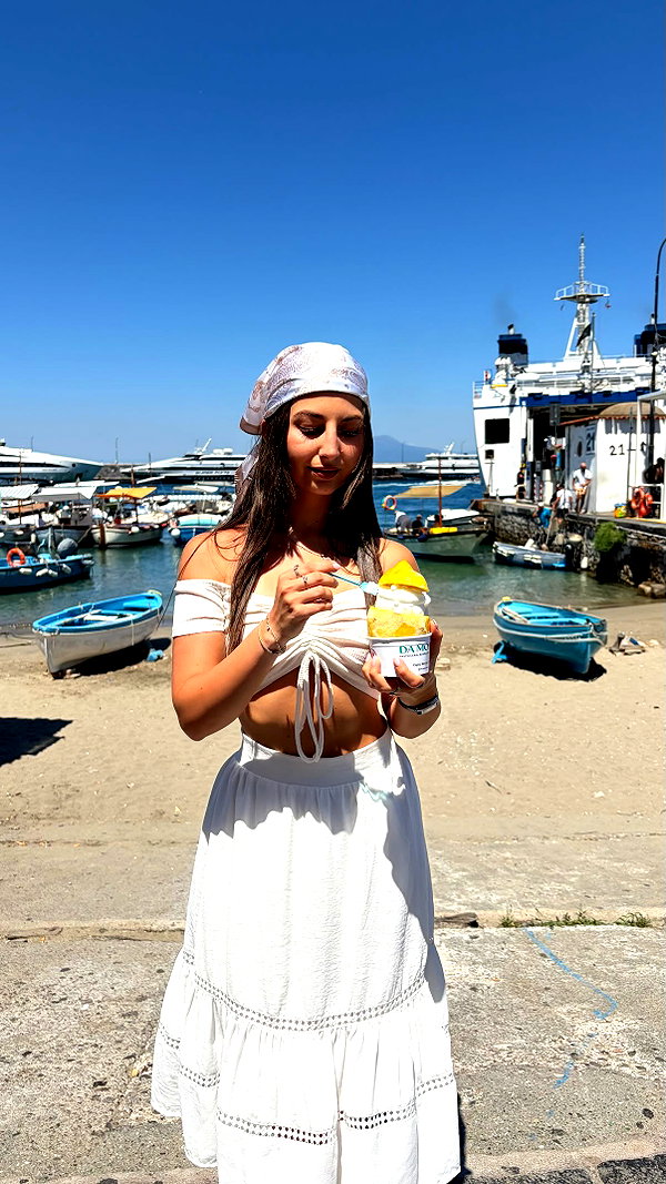 viki_dominev instagram image archive image