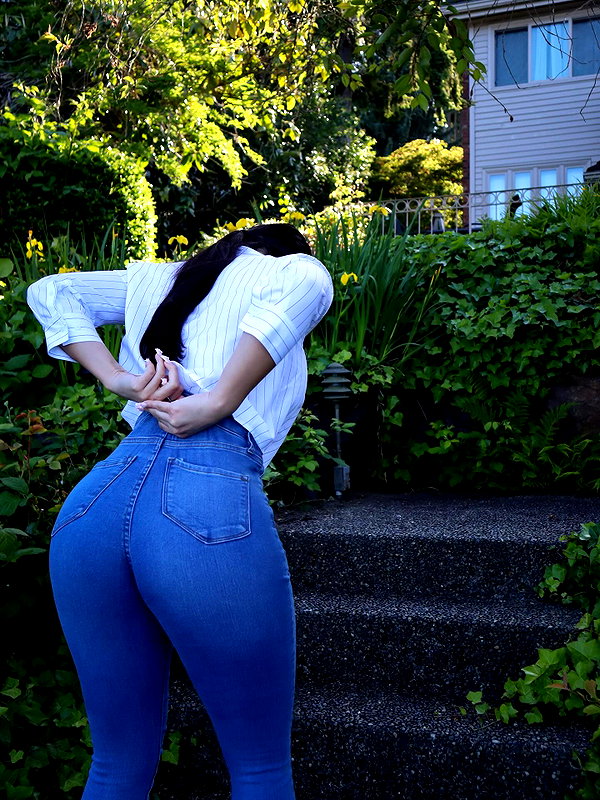 aishahsofey instagram image archive image