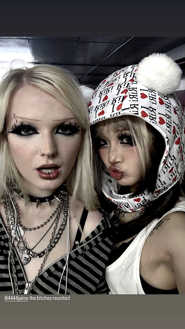 angelwithashotgunxx archive image