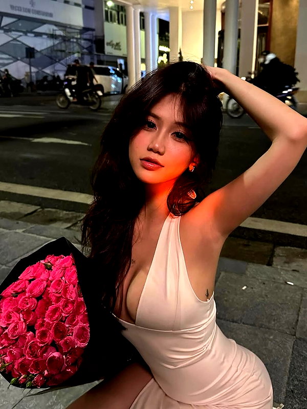 lyhythuedoxinh instagram image archive image