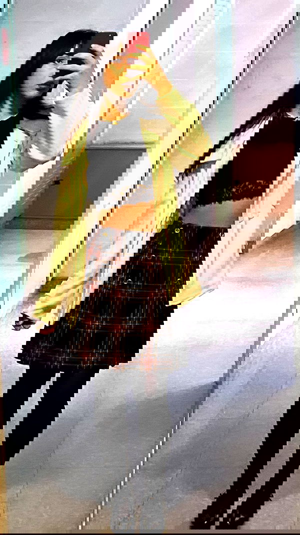 elianachetrit elianachetrit archive image