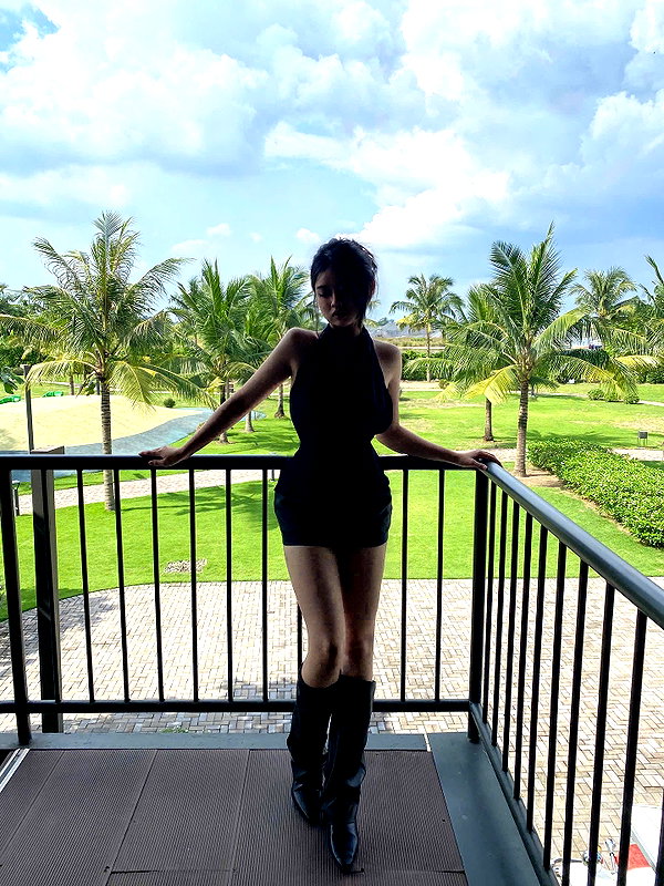 lyhythuedoxinh instagram image archive image