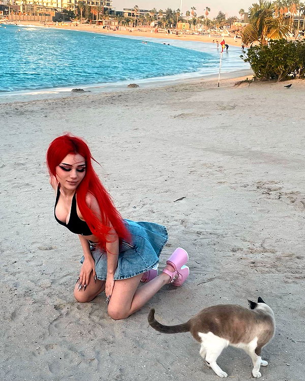 vik4au instagram image archive image
