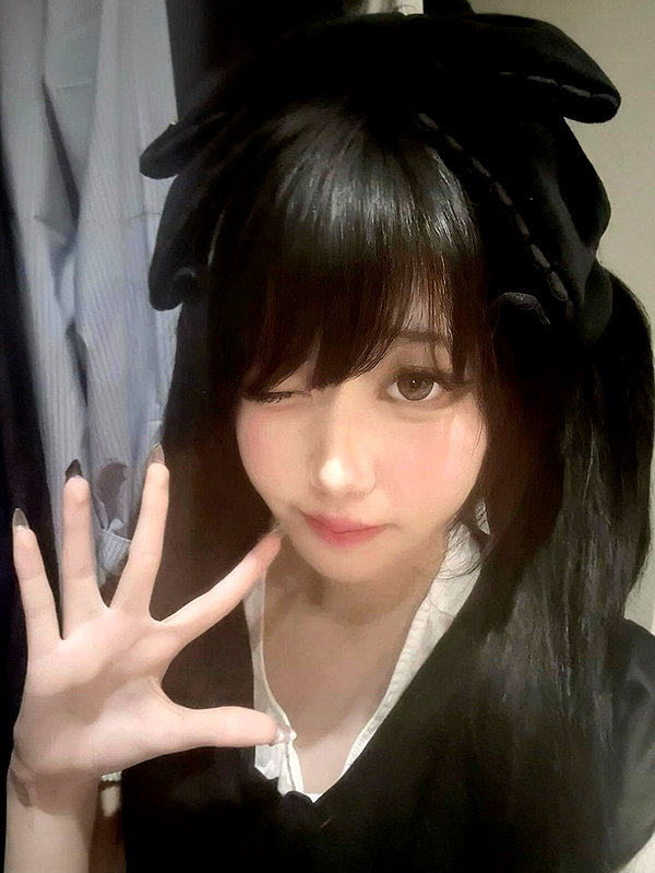 yuyuslivestreamdiary instagram image archive image
