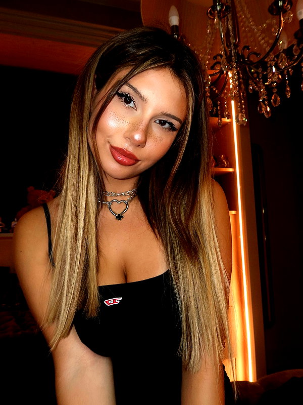 cherrycatxox instagram image archive image