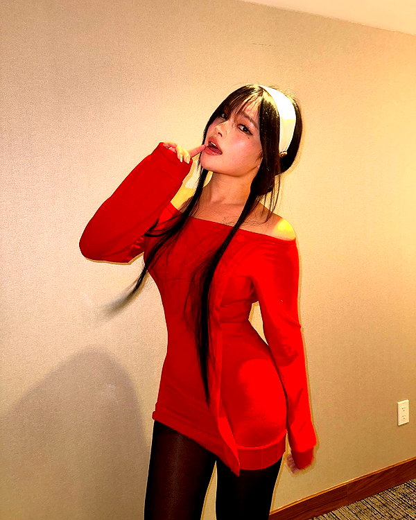 diakimeko instagram image archive image
