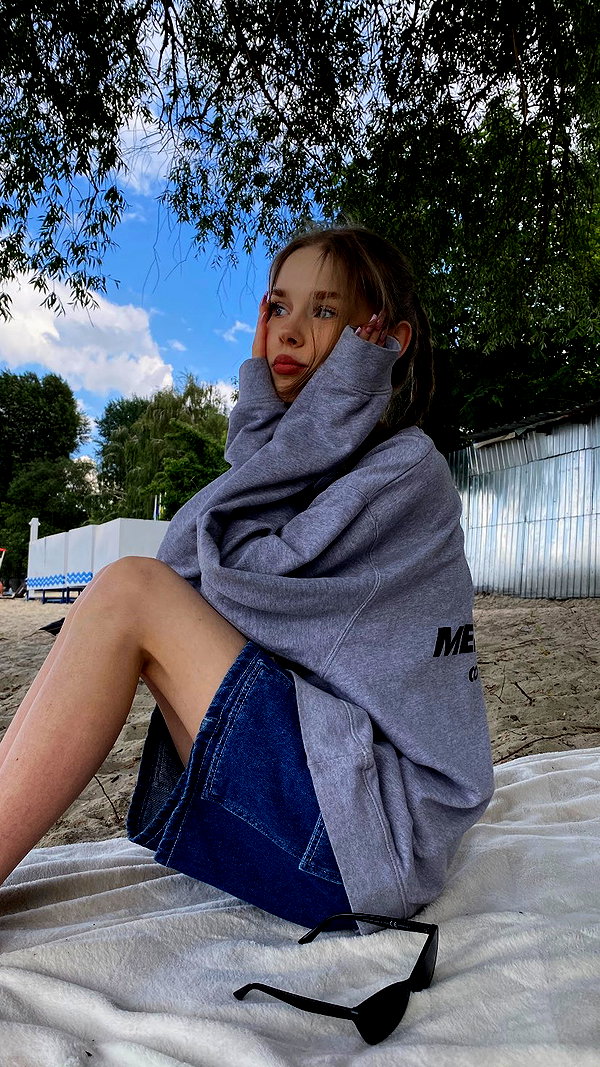 kristti.a instagram image archive image