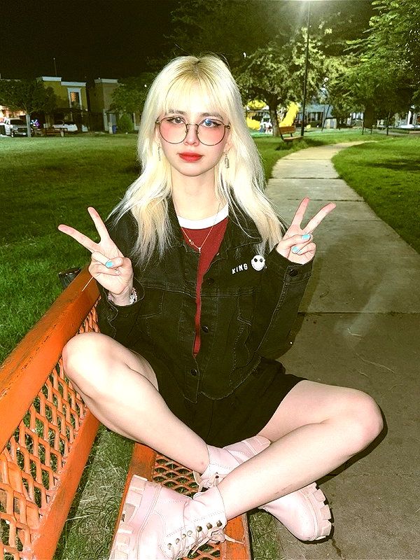 luly1980s instagram image archive image