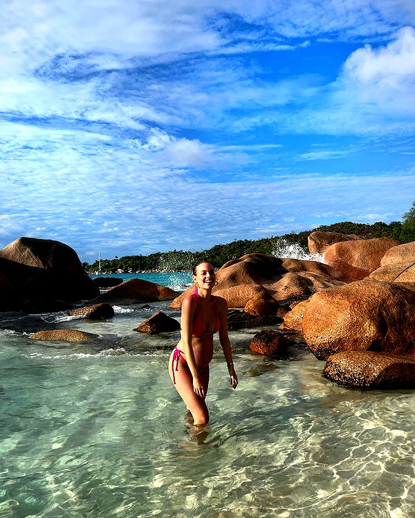 barzomer instagram image archive image