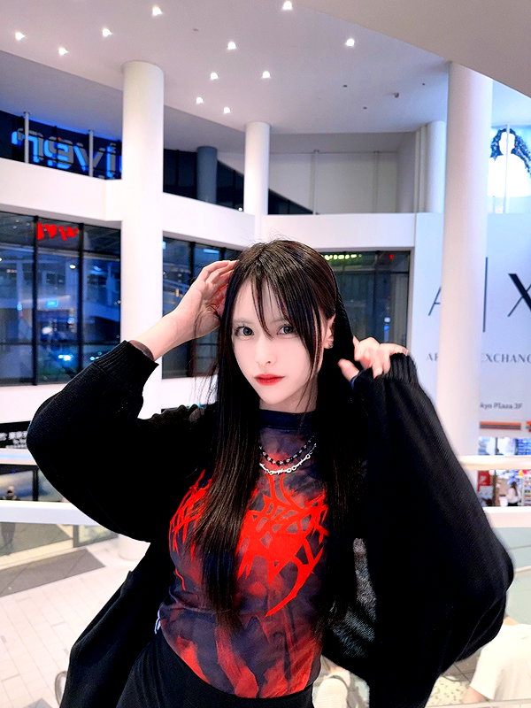 yamikumo_leisa instagram image archive image