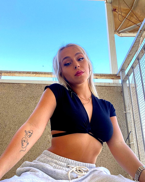 milena_cher1 instagram image archive image