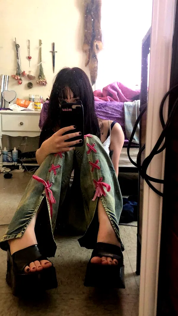 stressoutnana image ~ Altpins