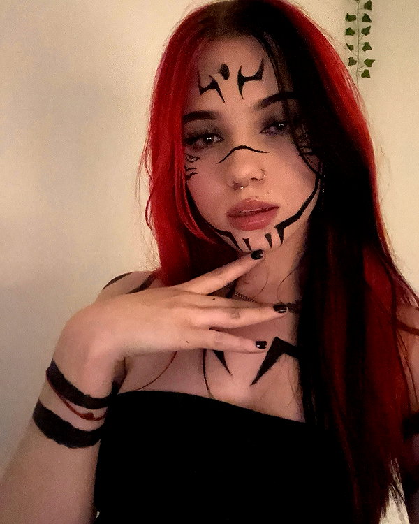 _roniira instagram image archive image