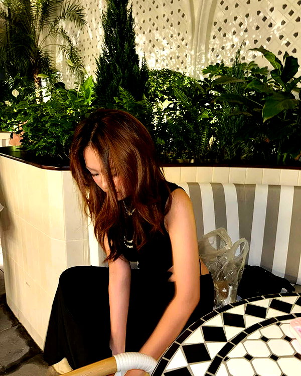 lyhythuedoxinh instagram image archive image