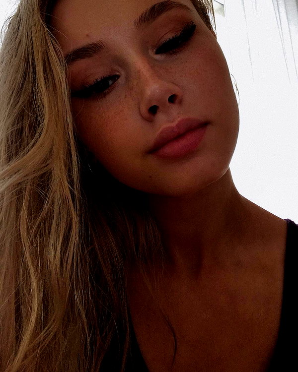 lilih instagram image archive image