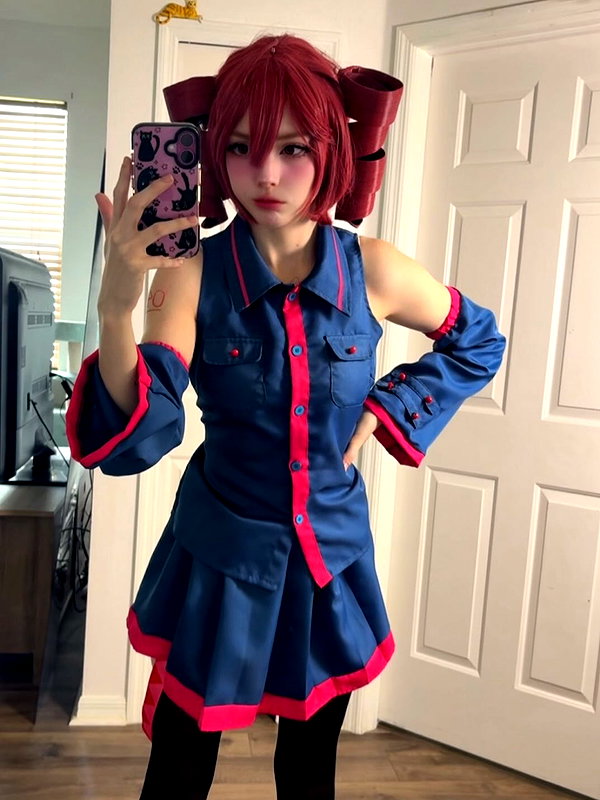 lolyomie instagram image archive image