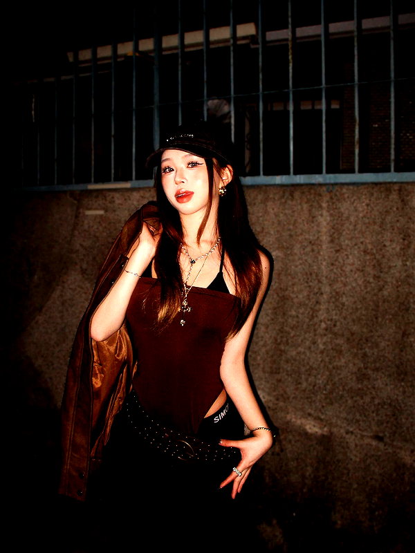 e.shao_417 instagram image archive image