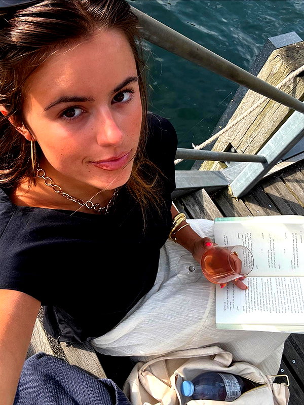 isabella.lauren instagram image archive image